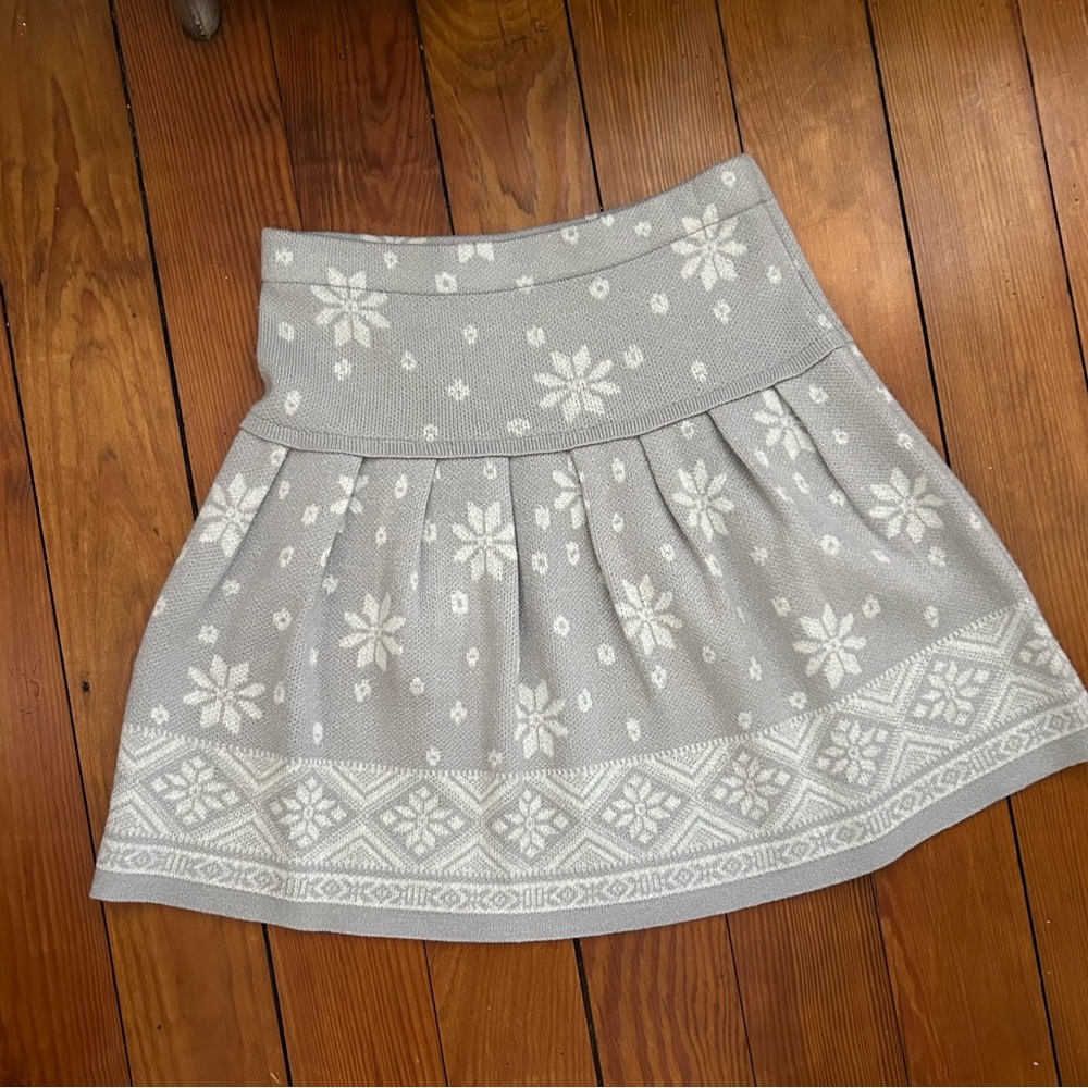 Princess Vera mini skirt with winter pattern